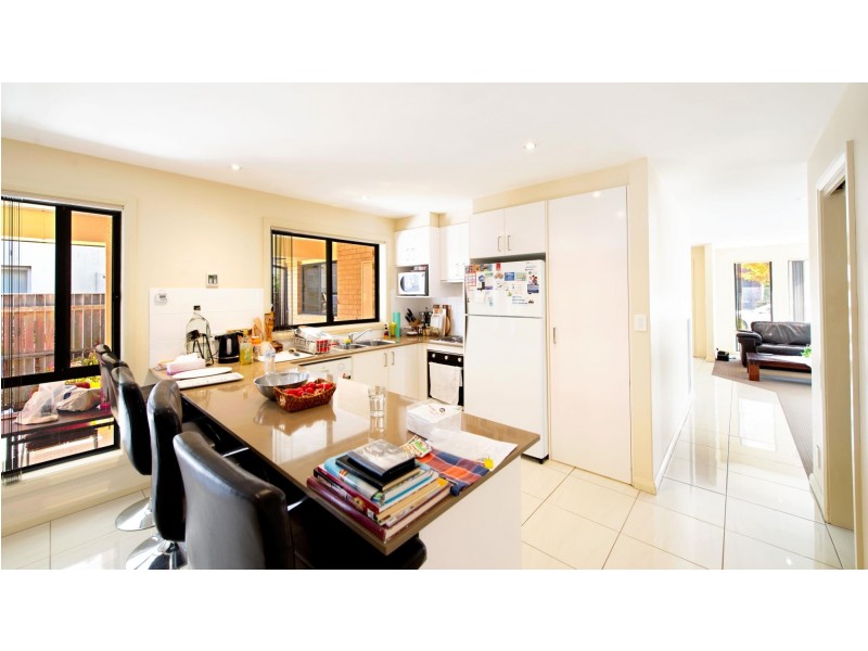 9 Denoon Street, Forde ACT 2914