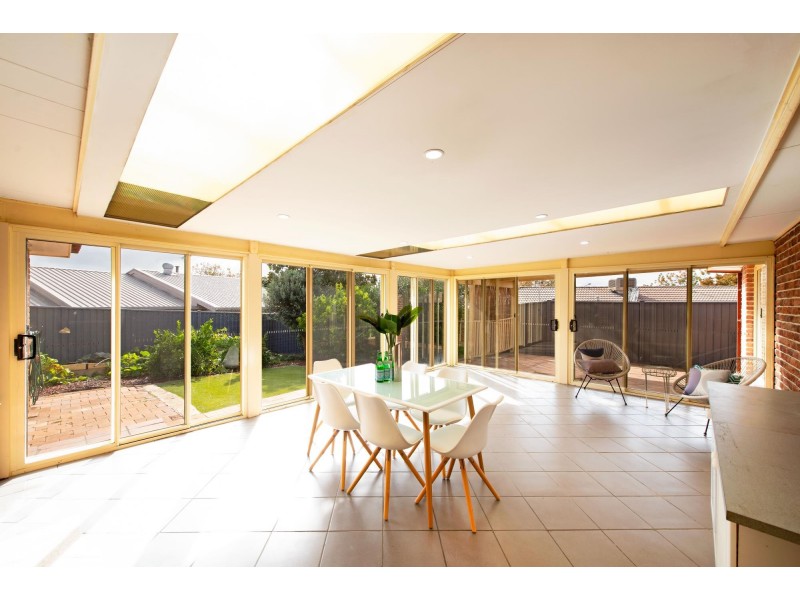 18 Feathertop Street, Palmerston ACT 2913