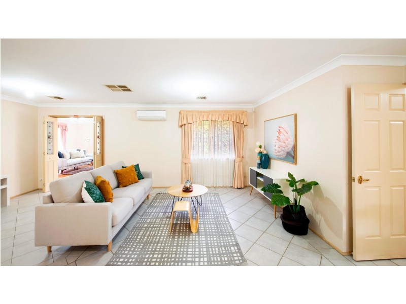 18 Feathertop Street, Palmerston ACT 2913