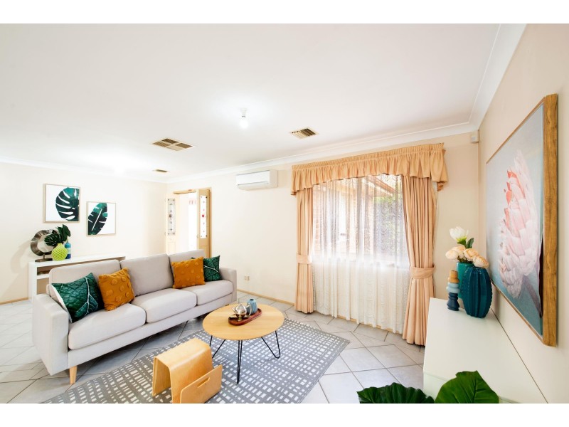 18 Feathertop Street, Palmerston ACT 2913