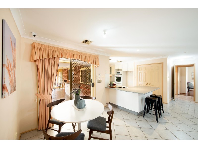 18 Feathertop Street, Palmerston ACT 2913