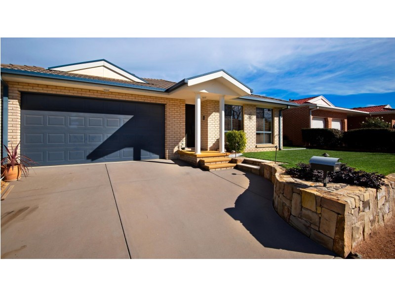 18 Clarendon Street, Amaroo ACT 2914