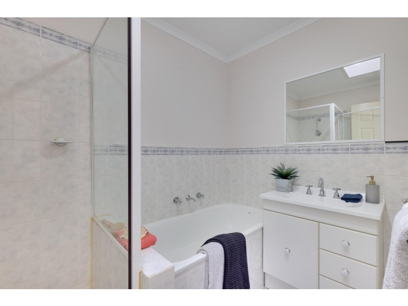 8/50 Marungul Avenue, Ngunnawal ACT 2913