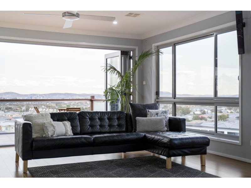 102 Wighton Terrace, Casey ACT 2913