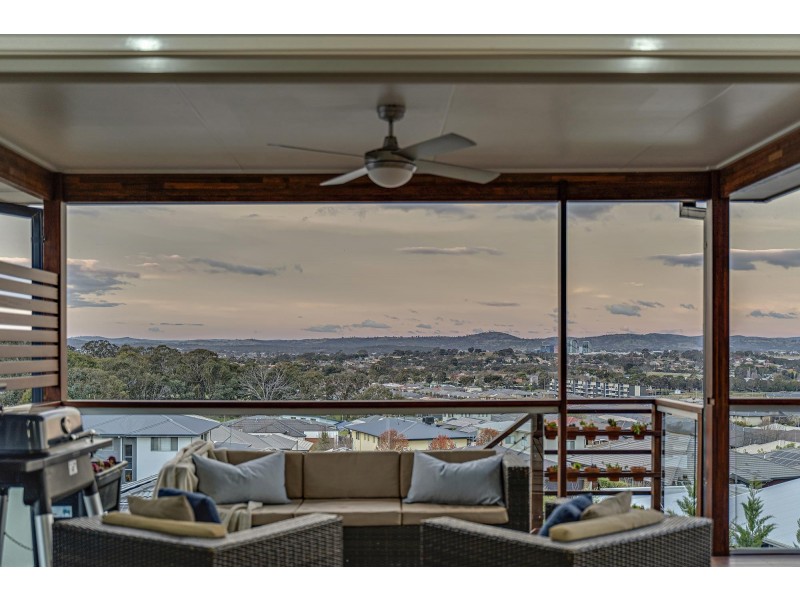 102 Wighton Terrace, Casey ACT 2913