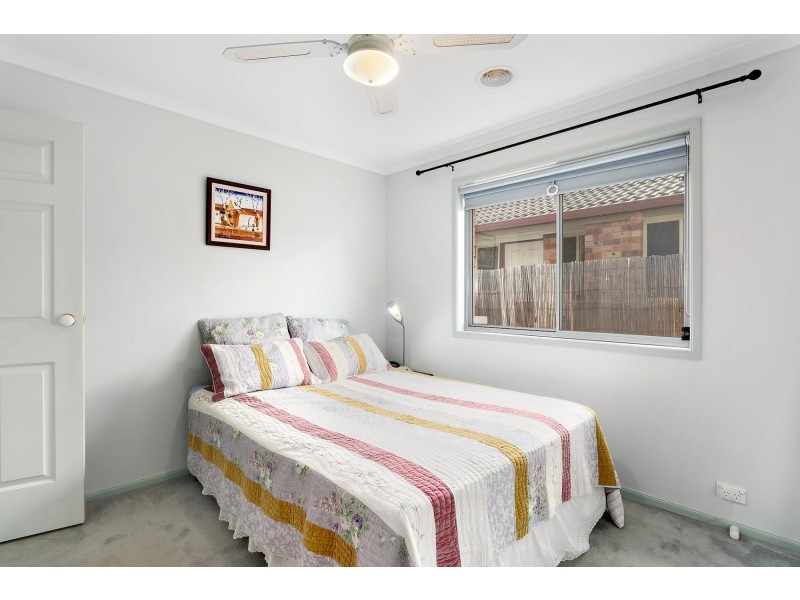 52 Sugarloaf Circle, Palmerston ACT 2913