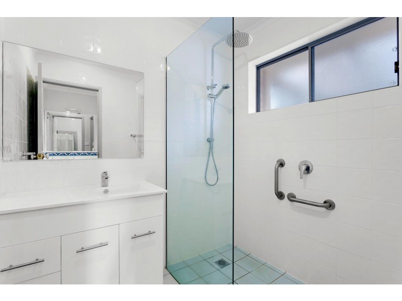 52 Sugarloaf Circle, Palmerston ACT 2913