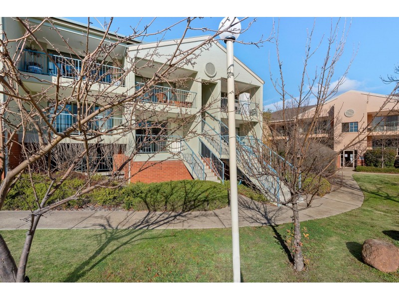38/21 Aspinall Street, Watson ACT 2602