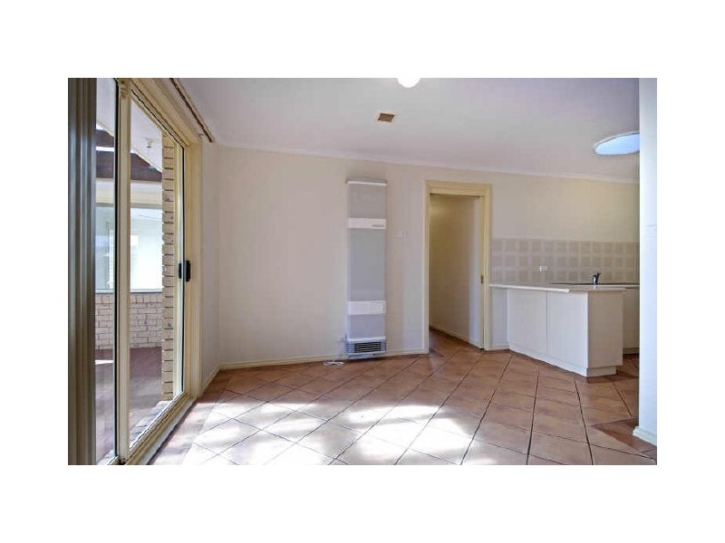 5 Yerrabi Place, Ngunnawal ACT 2913