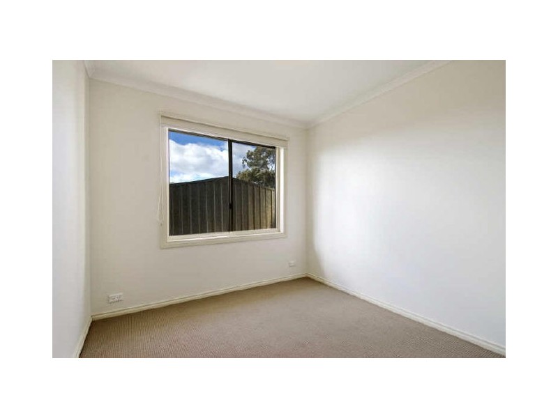5 Yerrabi Place, Ngunnawal ACT 2913