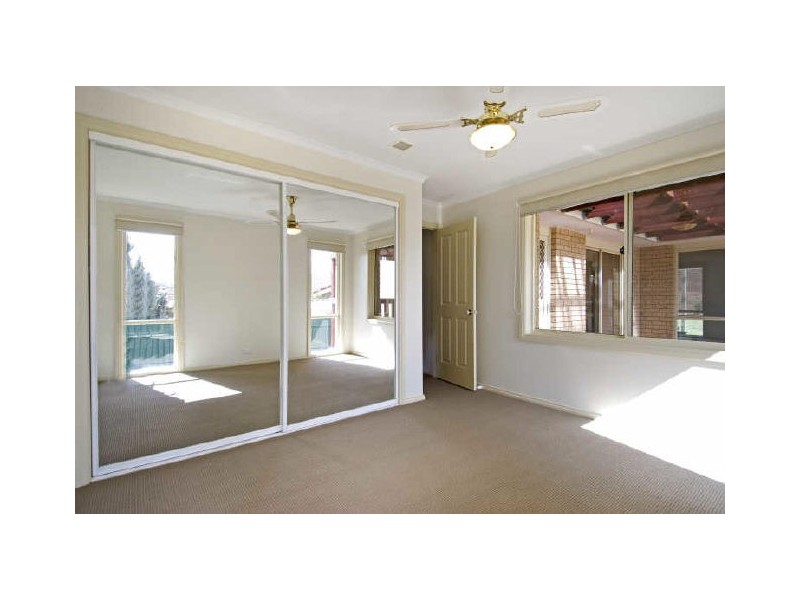 5 Yerrabi Place, Ngunnawal ACT 2913