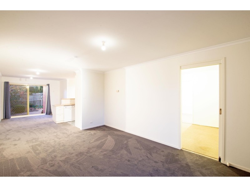 6/80 Paul Coe  Crescent, Ngunnawal ACT 2913