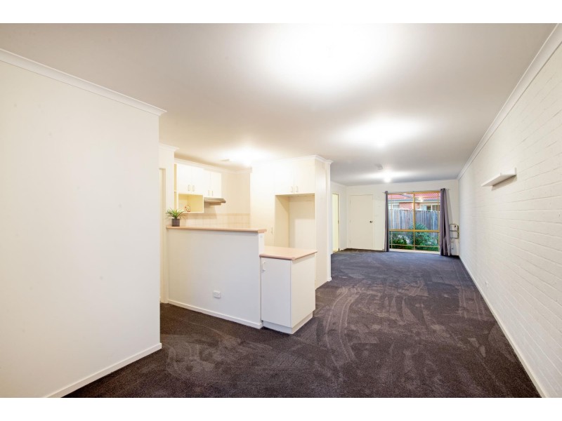 6/80 Paul Coe  Crescent, Ngunnawal ACT 2913