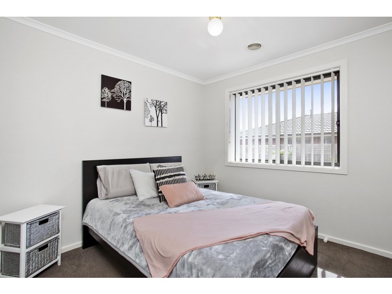 15 Triton Street, Dunlop ACT 2615