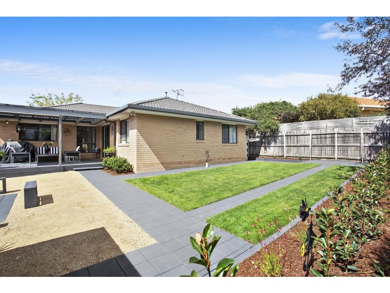 15 Triton Street, Dunlop ACT 2615
