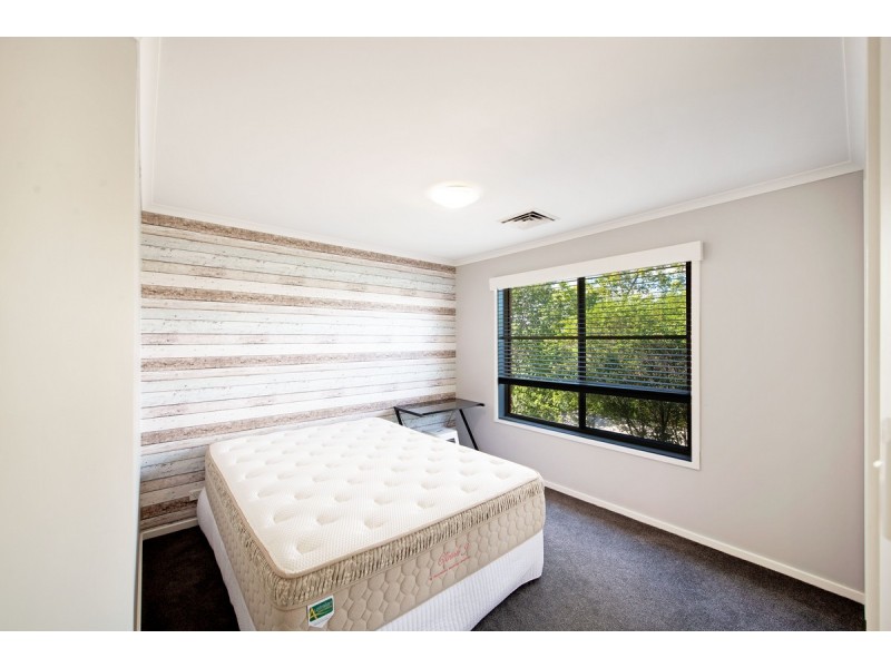 4 Annan Close, Amaroo ACT 2914