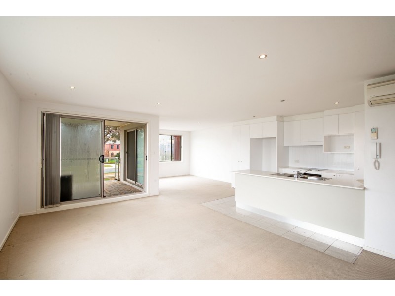 130/395 Antill Street, Watson ACT 2602