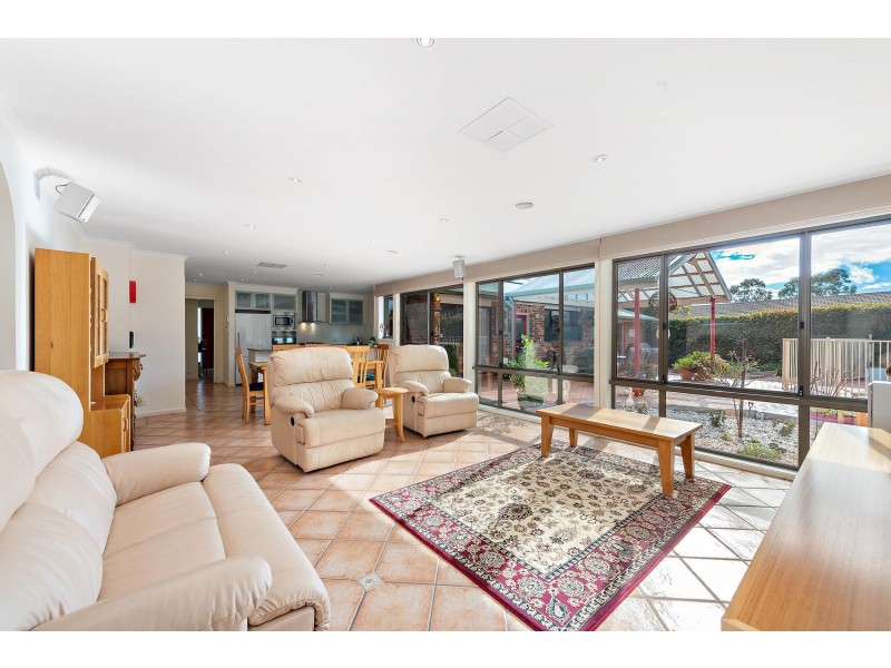 2 Inman Place, Kaleen ACT 2617