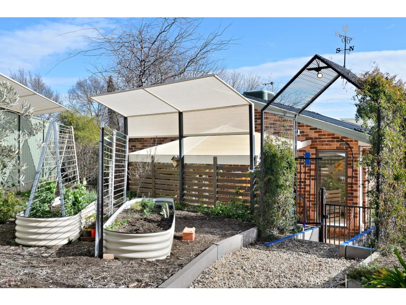 2 Inman Place, Kaleen ACT 2617