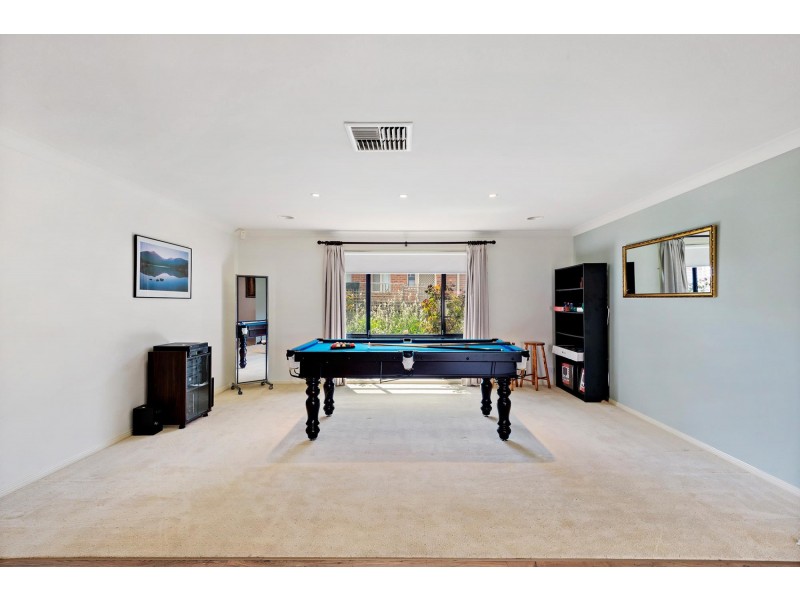 22 Douglas Waterhouse Drive, Dunlop ACT 2615