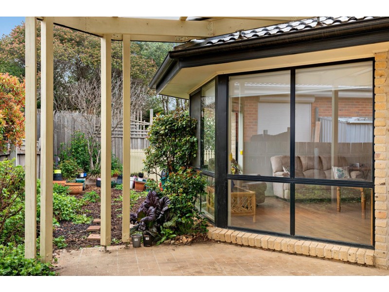 22 Douglas Waterhouse Drive, Dunlop ACT 2615