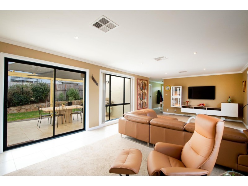 4 Geehi Place, Amaroo ACT 2914