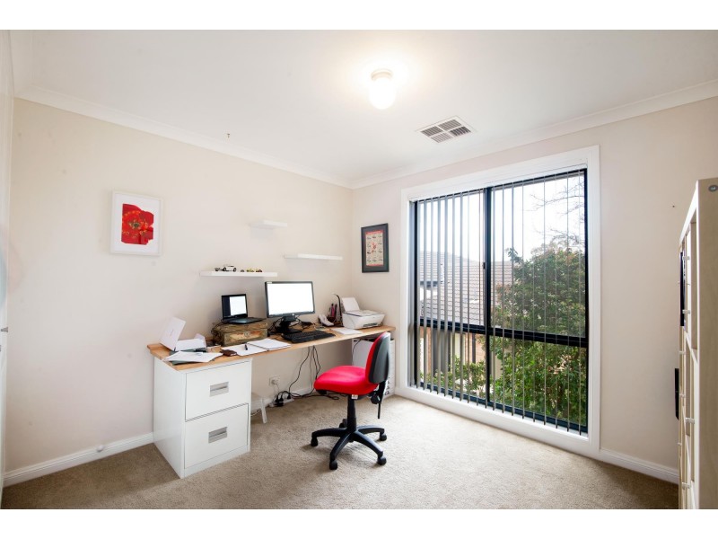 4 Geehi Place, Amaroo ACT 2914