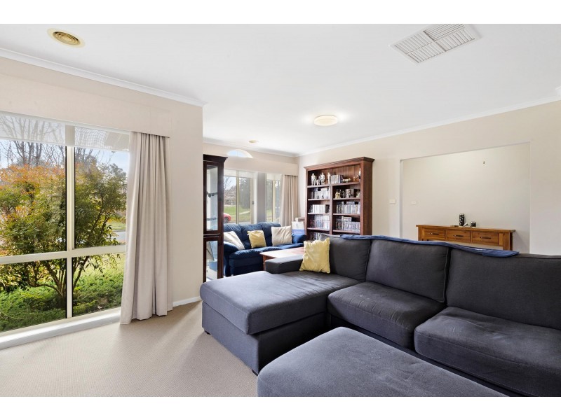 12 Bywaters Street, Amaroo ACT 2914