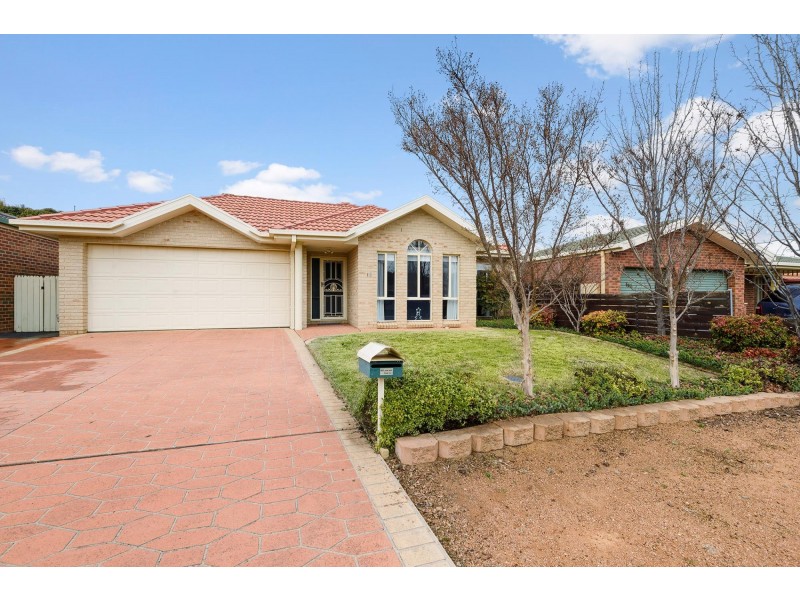 12 Bywaters Street, Amaroo ACT 2914