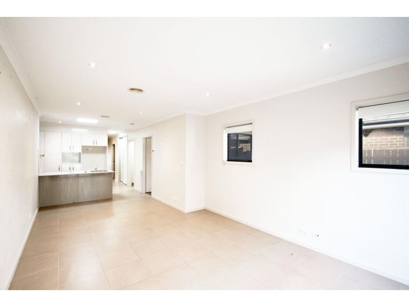 67 Rockwood Street, Casey ACT 2913