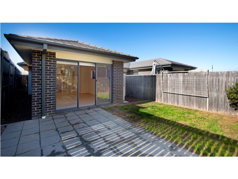 67 Rockwood Street, Casey ACT 2913
