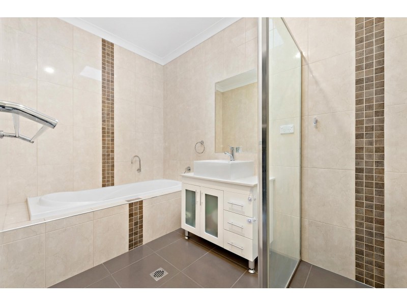 4 Eumarrah Street, Bonner ACT 2914