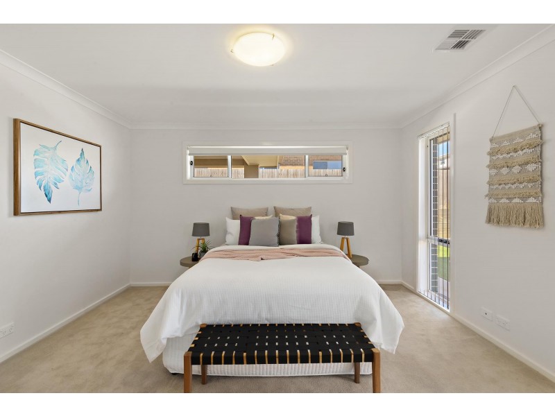 47 Clancy McKenna Crescent, Bonner ACT 2914