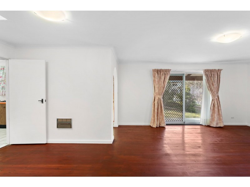 1 Bennet Place, Spence ACT 2615
