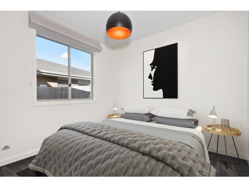 15 Maranunga Crescent, Crace ACT 2911