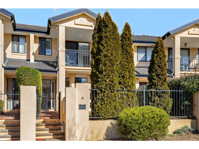 4 Stromlo Crescent, Palmerston ACT 2913