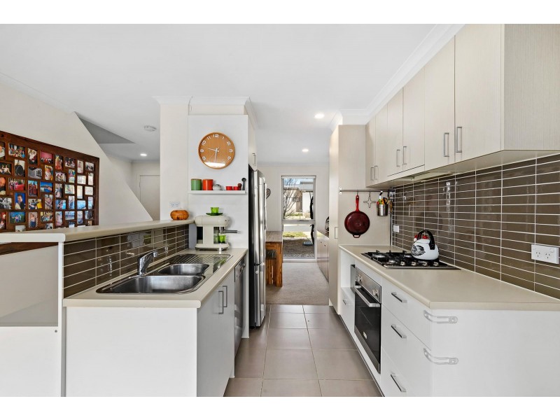 8 Guboo Street, Bonner ACT 2914