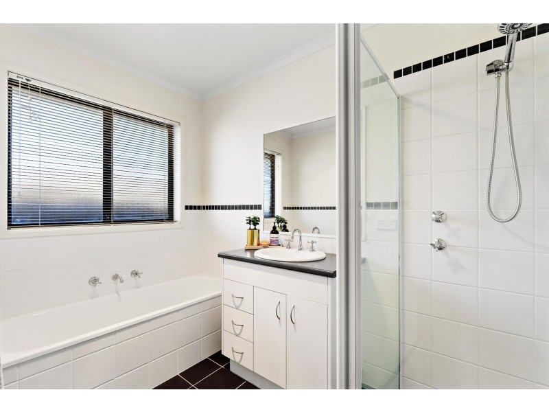 18 Buckingham Street, Amaroo ACT 2914