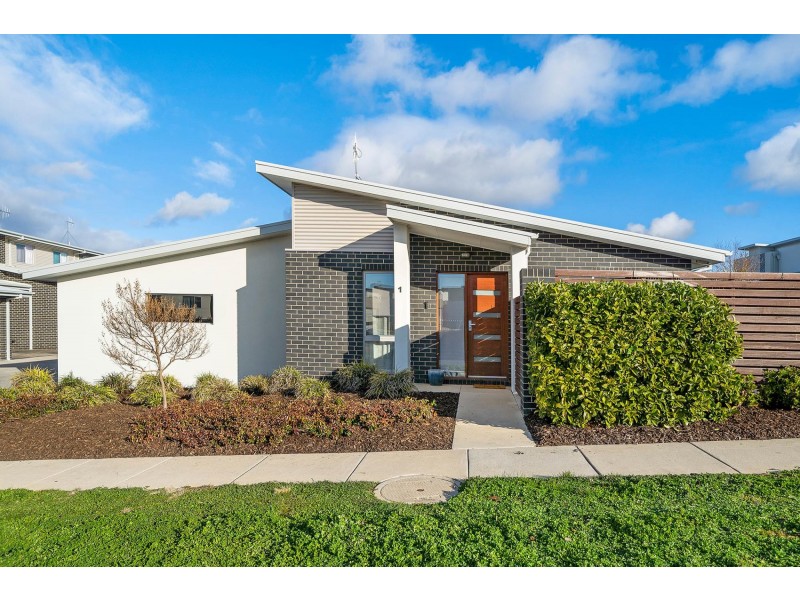 1/5 Keith Waller Rise, Casey ACT 2913