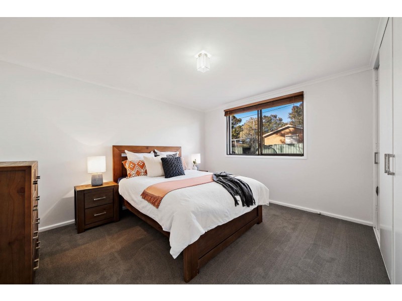 39 McCabe Crescent, Holt ACT 2615