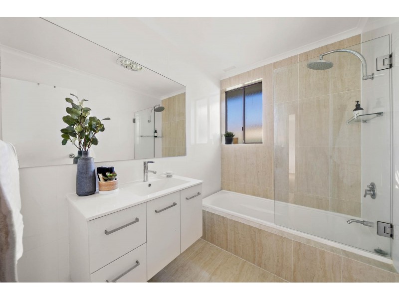 39 McCabe Crescent, Holt ACT 2615