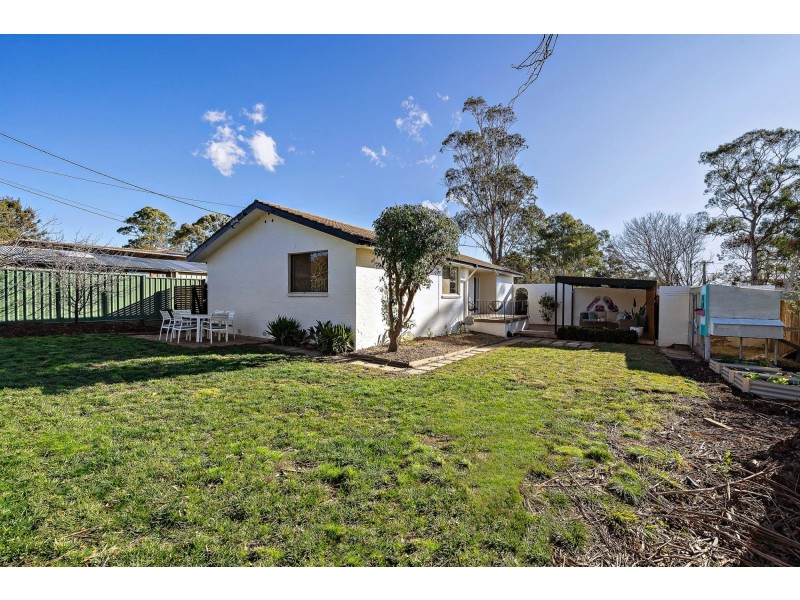 39 McCabe Crescent, Holt ACT 2615