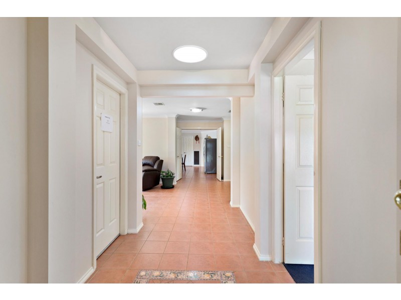 72 Shoalhaven Avenue, Amaroo ACT 2914