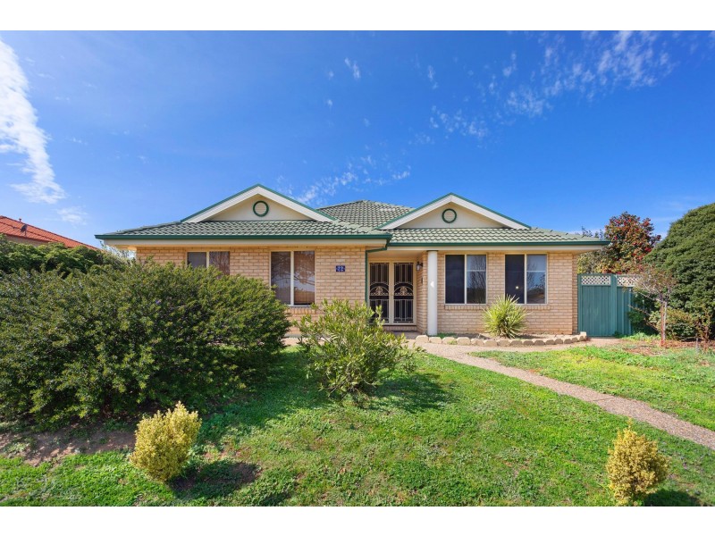 72 Shoalhaven Avenue, Amaroo ACT 2914