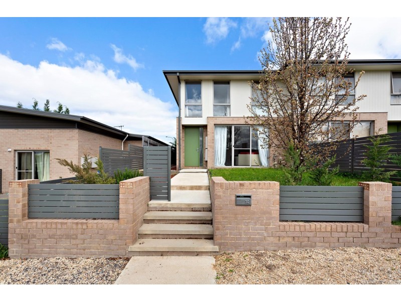 14 Lambrick Lane, Casey ACT 2913