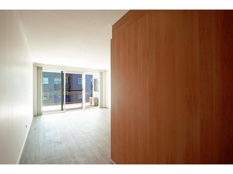 97/68 Hardwick Crescent, Holt ACT 2615