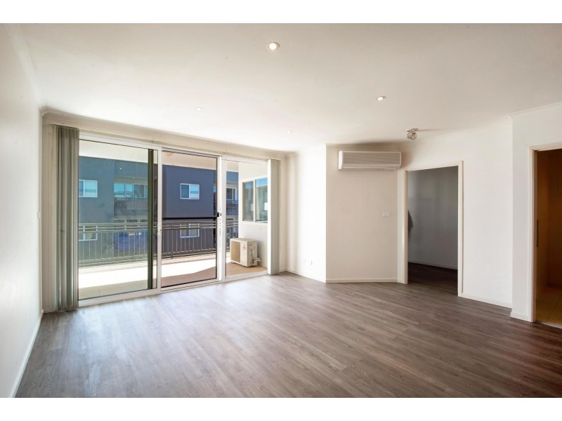 97/68 Hardwick Crescent, Holt ACT 2615