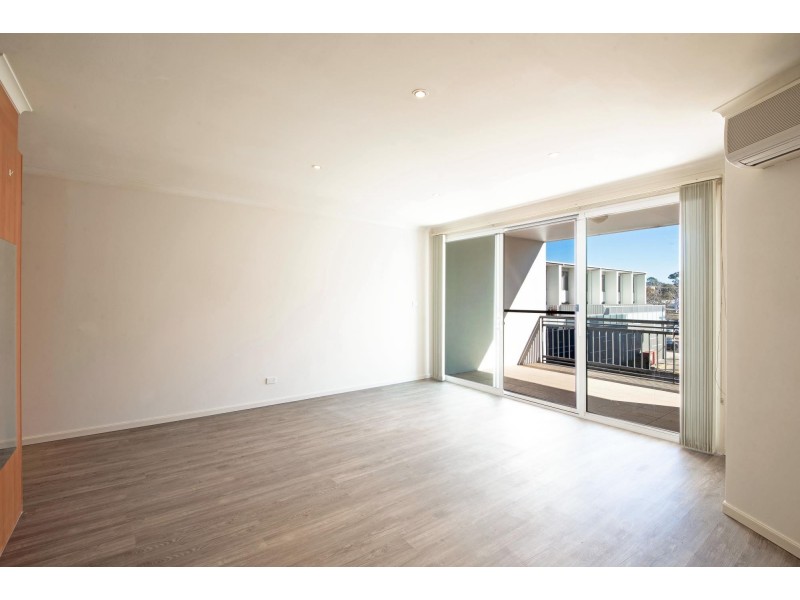 97/68 Hardwick Crescent, Holt ACT 2615