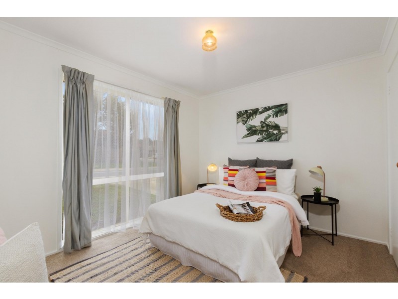 4 Samuels Crescent, Ngunnawal ACT 2913