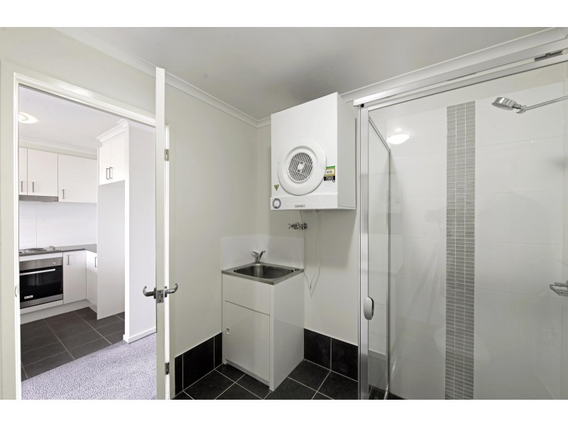 100/75 Elizabeth Jolley Crescent, Franklin ACT 2913